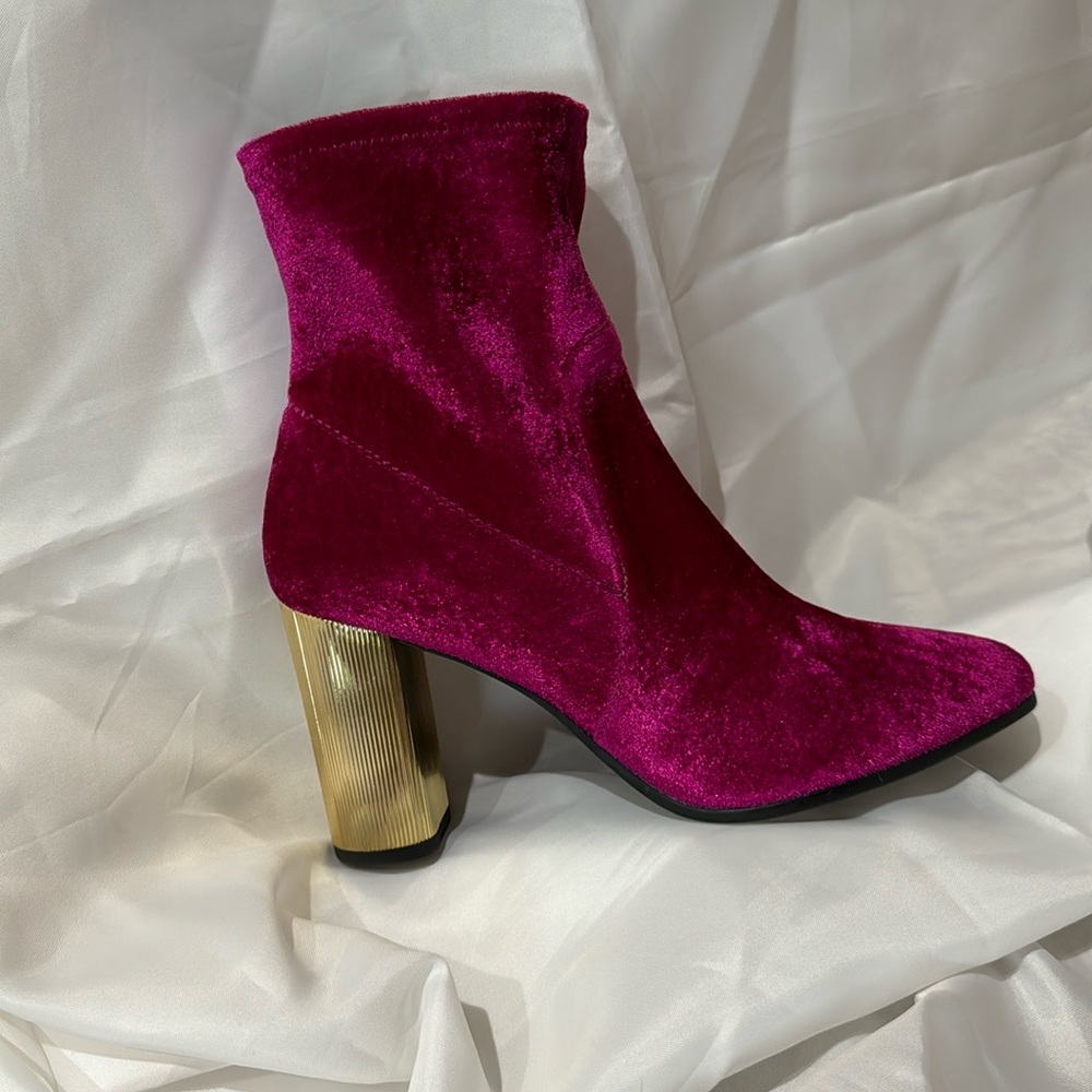 Fuchsia Velvet Peython Funky Gold Ridged Block Heels US 7.5 EU 37.5